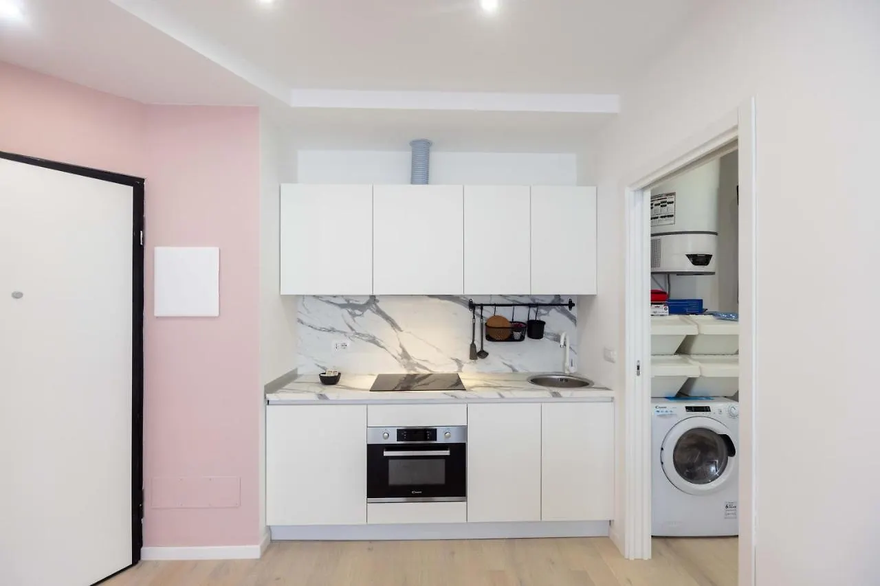 Apartment Arici 15 Milan