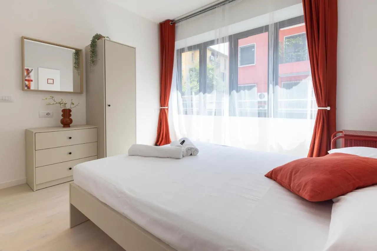 Apartment Arici 15 Mailand 0*,