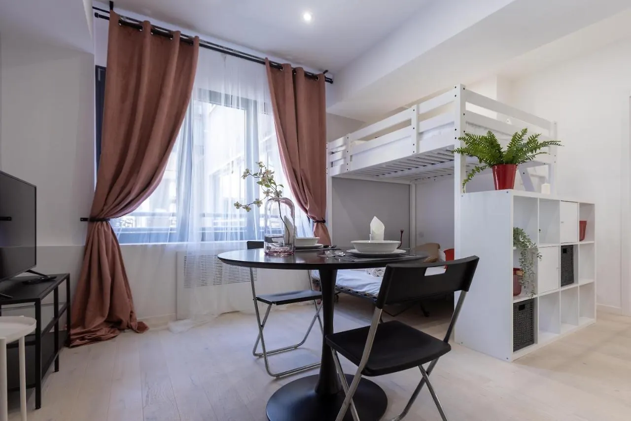 Apartment Arici 15 Mailand Italien