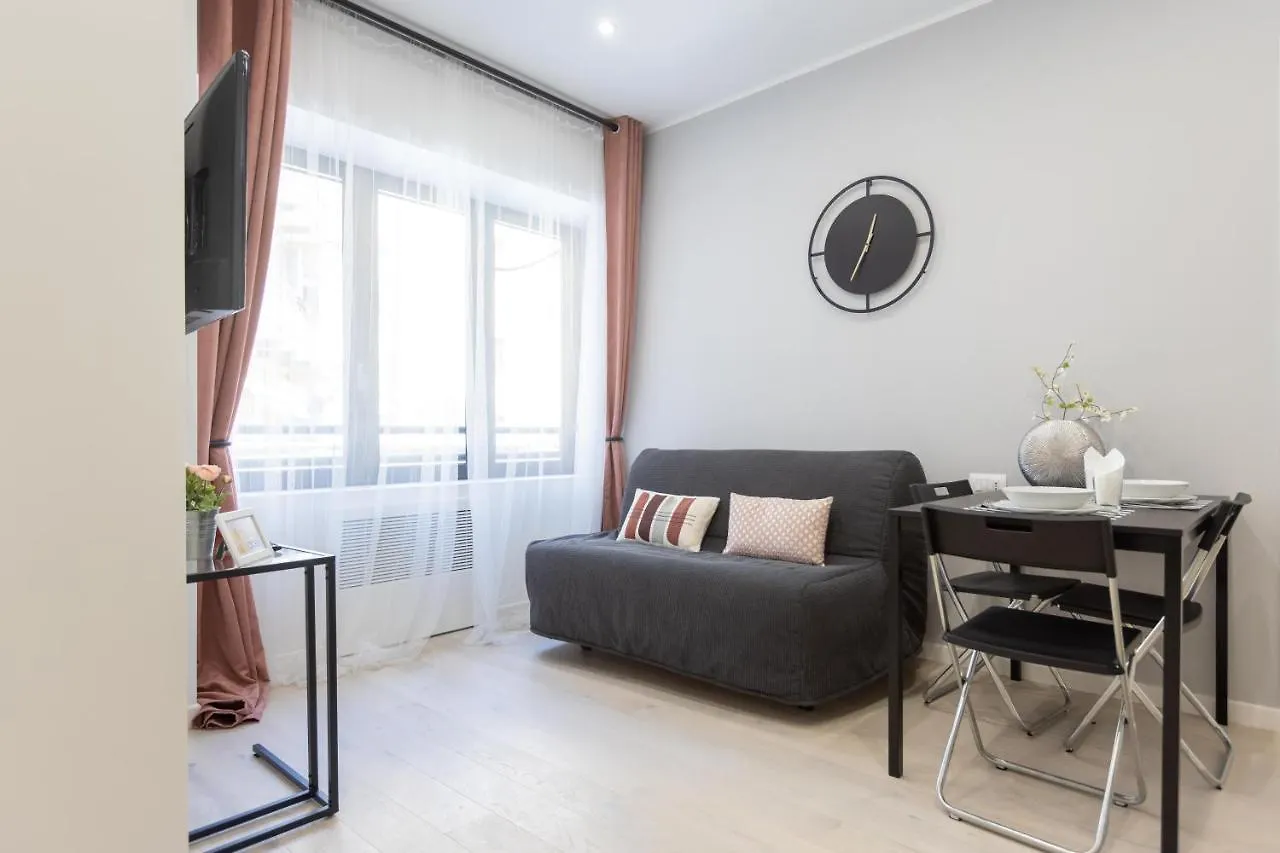 Apartment Arici 15 Mailand 0*,