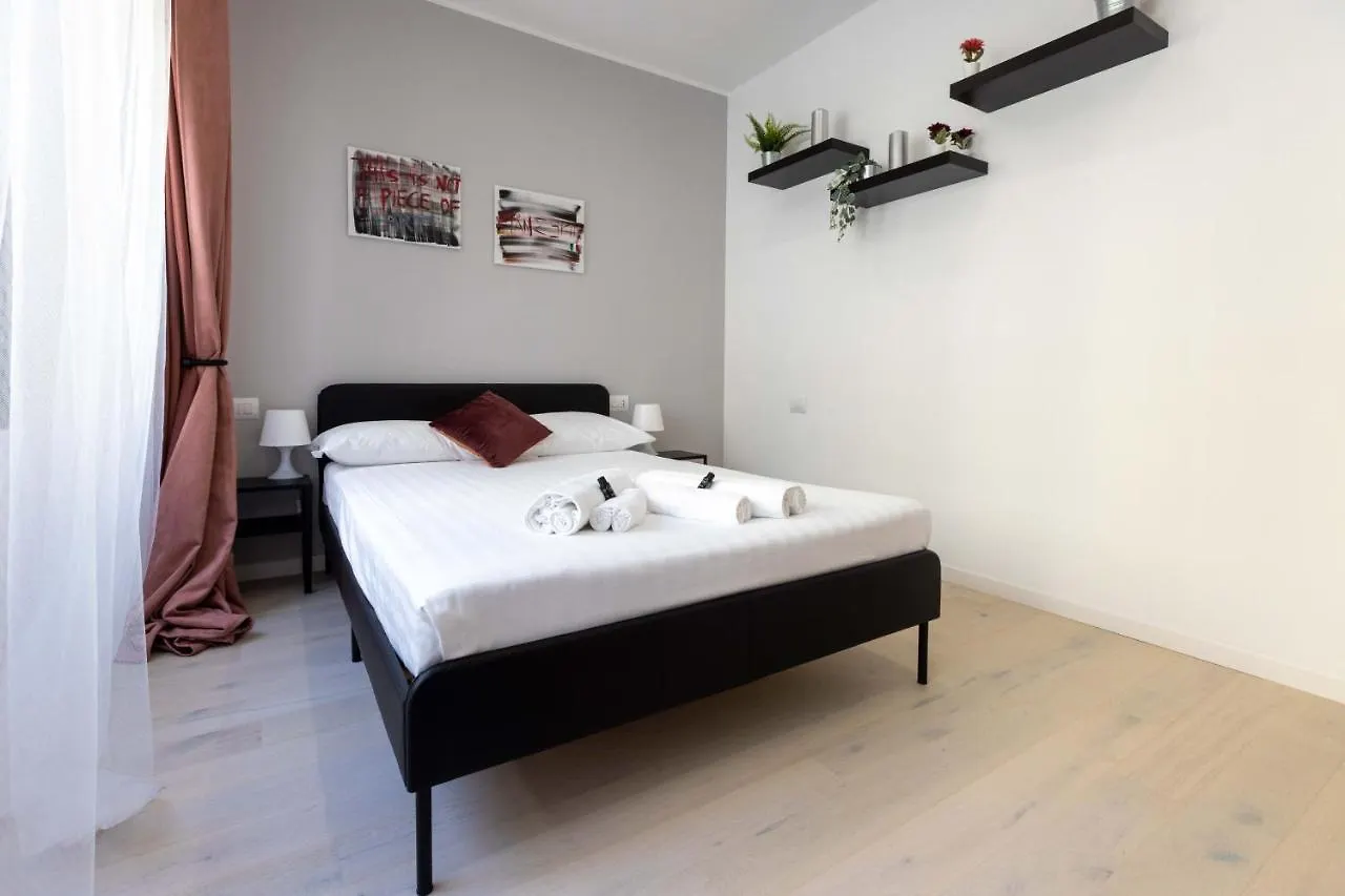 Apartment Arici 15 Milan Italy