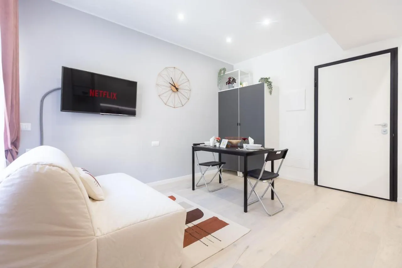 Apartment Arici 15 Mailand