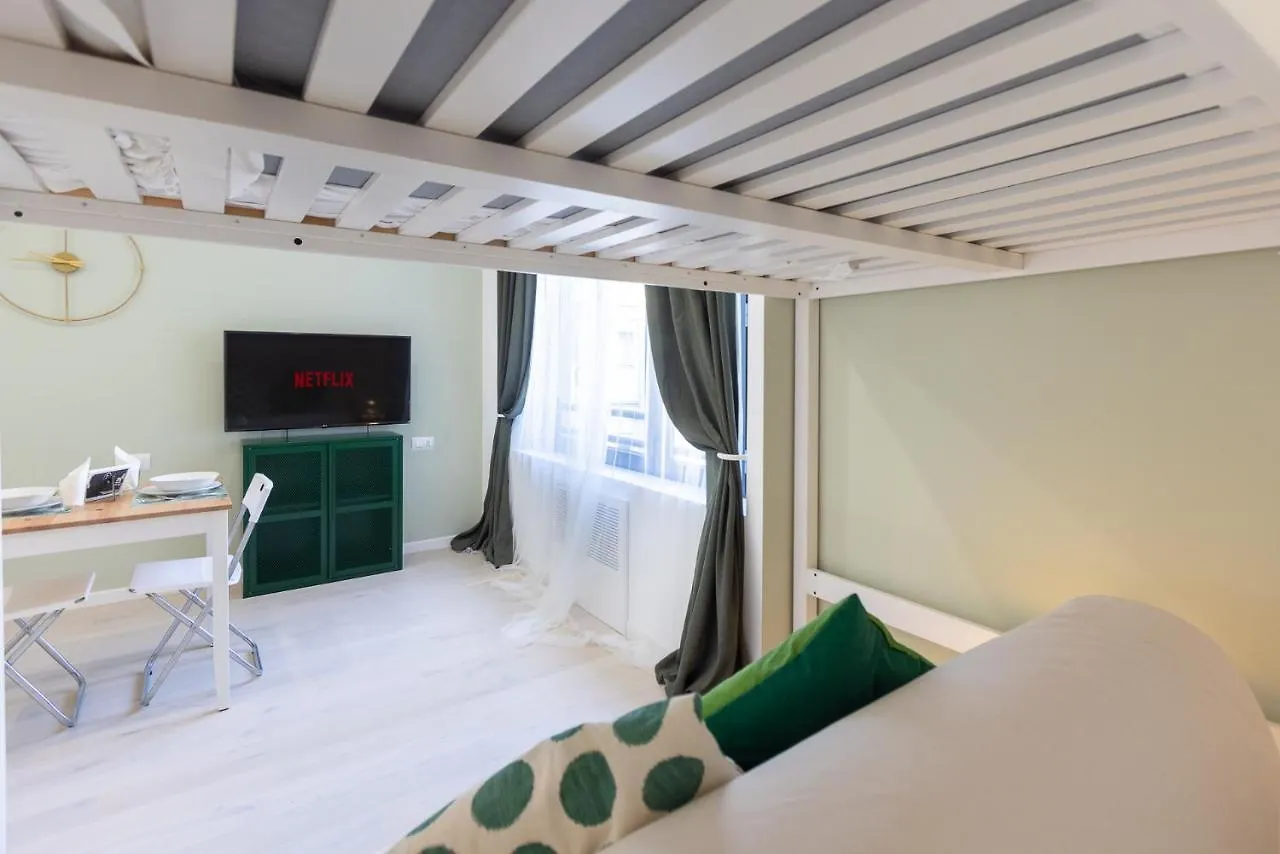 Apartment Arici 15 Milan