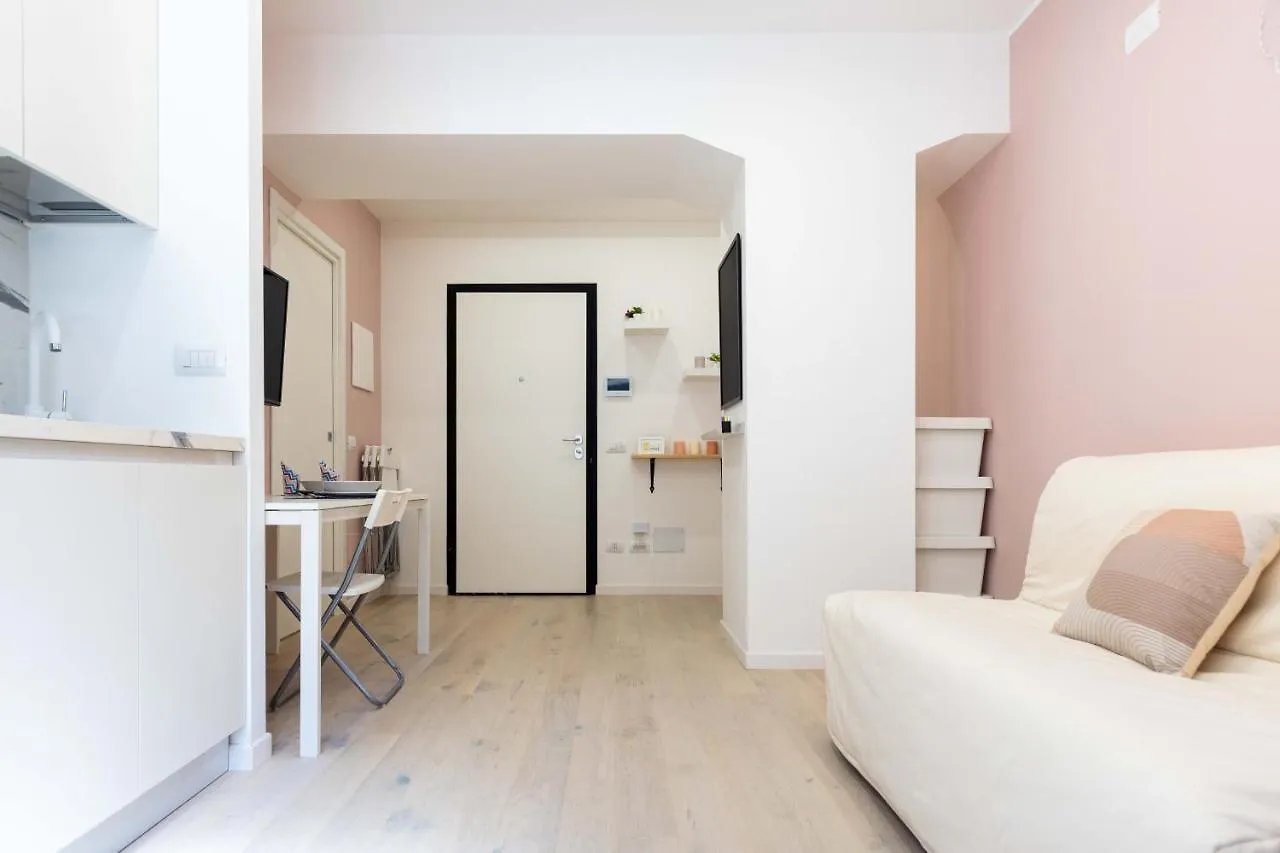 Apartment Arici 15 Milano