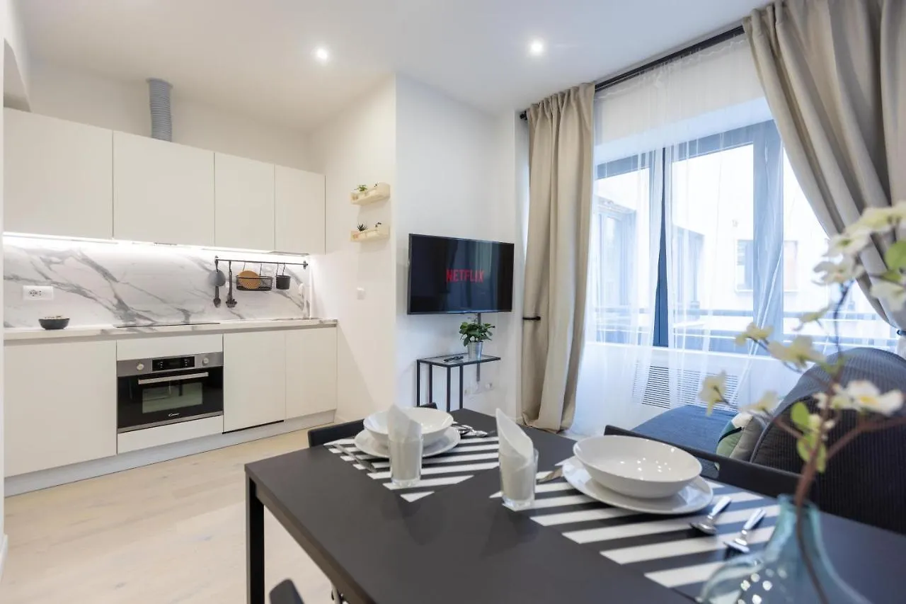 Apartment Arici 15 Milano 0*,